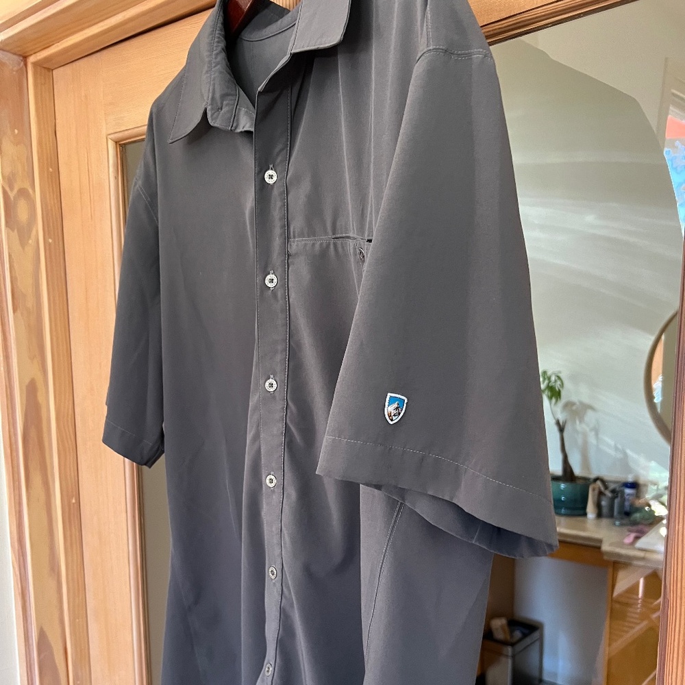Kuhl Men’s Grey Shirt